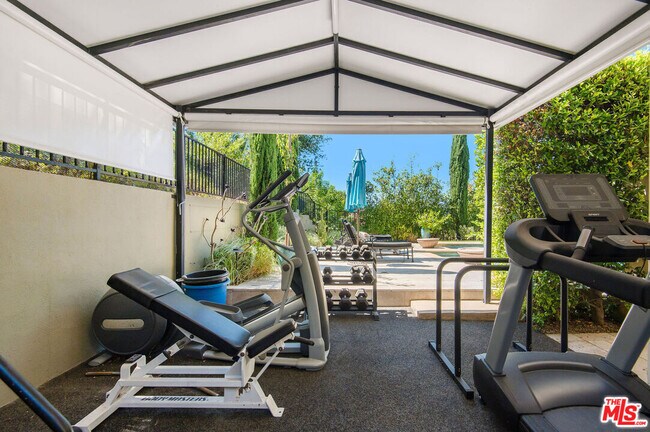 Building Photo - 24908 Bella Vista Dr