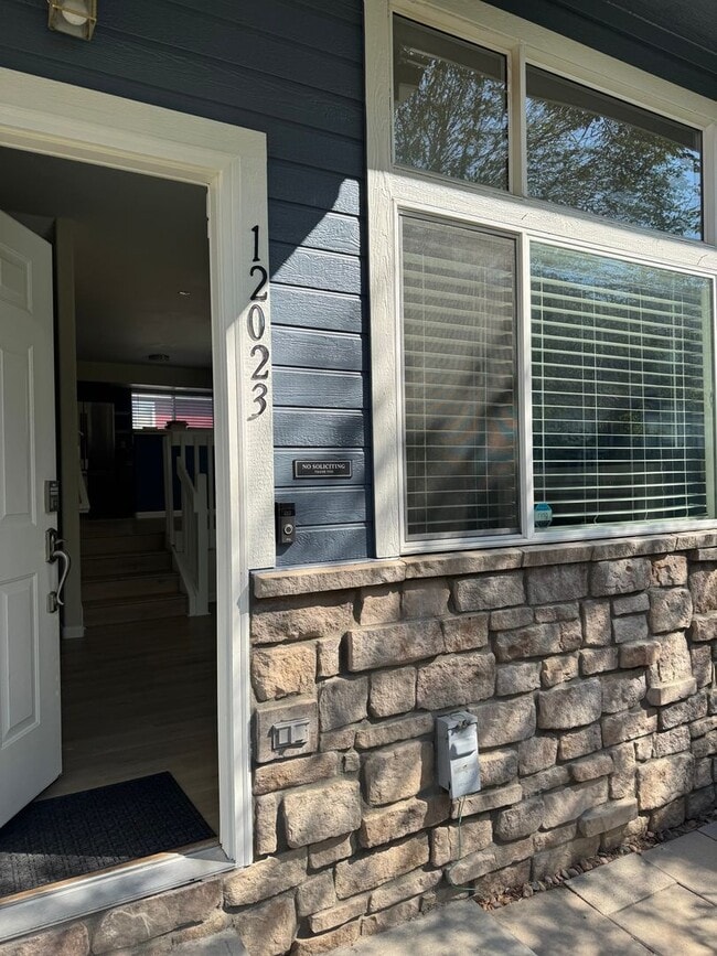 Building Photo - 12023 Monaco St