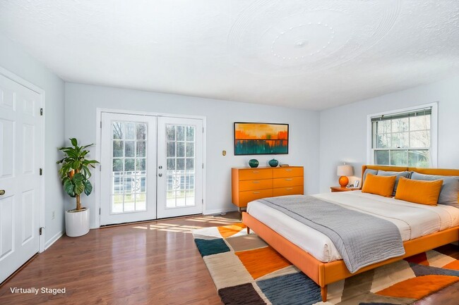 Building Photo - 7800 Tamarind Dr