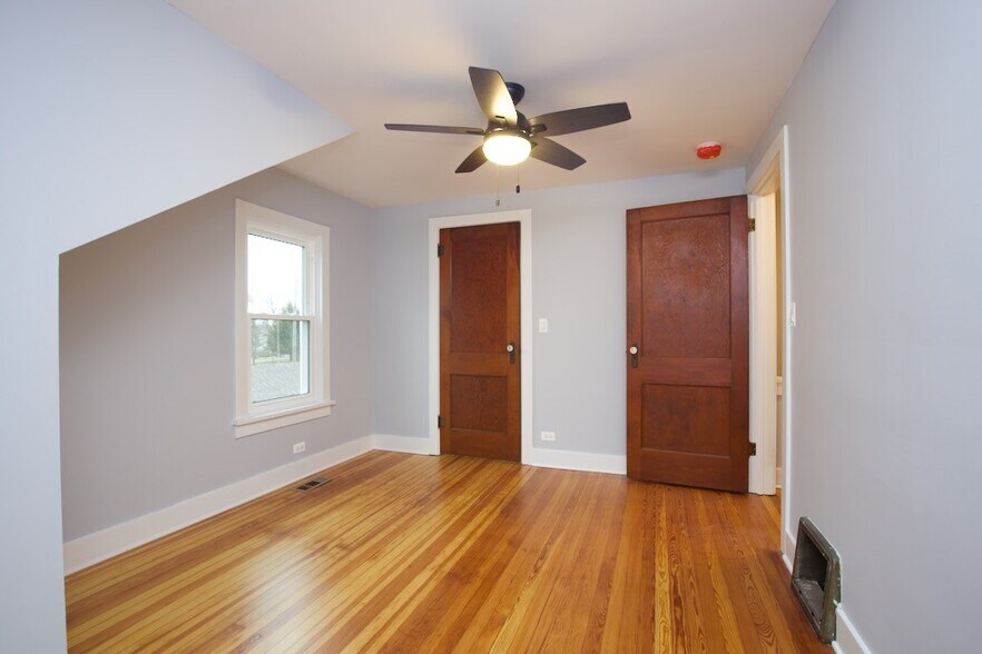 Building Photo - 16637 W Brockman Ave