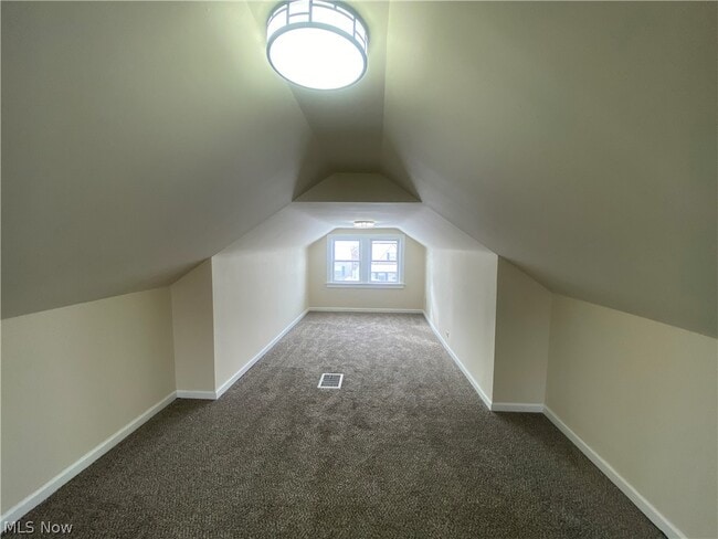 Building Photo - 8221 Grand Division Ave