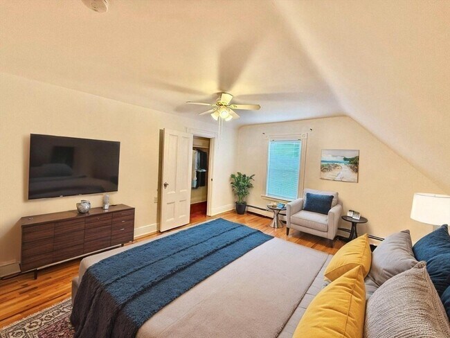 Building Photo - 186 Arlington St