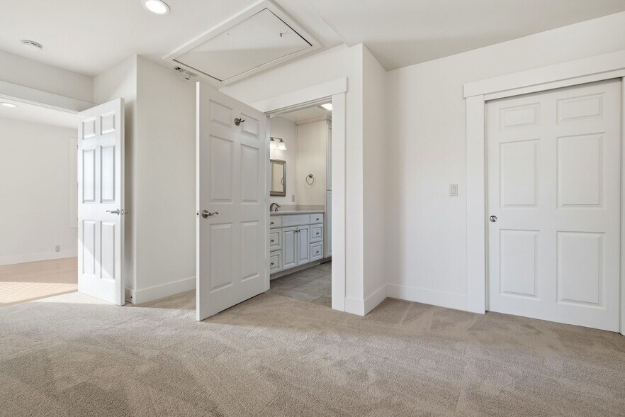 Building Photo - 603 Poplar Ave