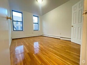 Building Photo - 1 bedroom in BRONX NY 10456