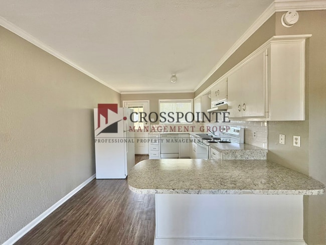 Building Photo - Tour Today! Studio Apartment in East Tyler!