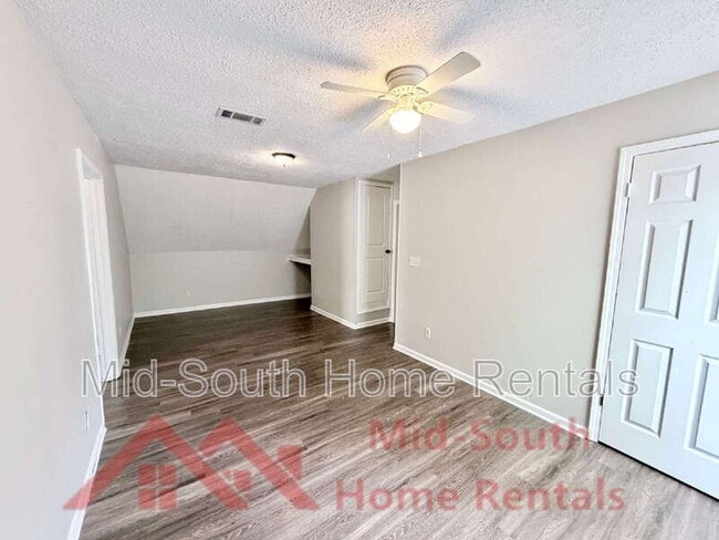 Building Photo - 4623 Cedar Branch Cove