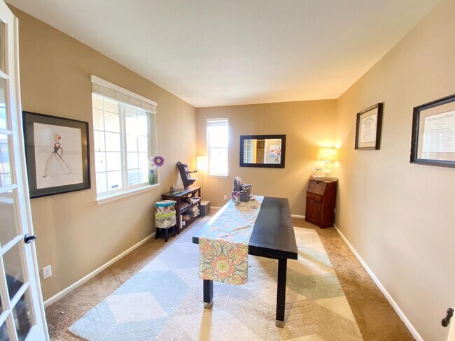 Building Photo - 6106 Wolf Village Dr