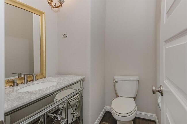 Building Photo - 27 Whitbarrow Pl