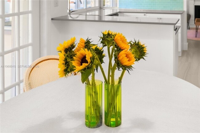 Building Photo - 17341 SW 74th Ave