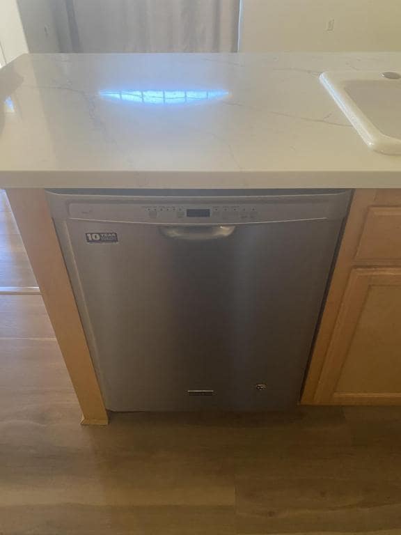 Building Photo - 310 W McCoy Ln