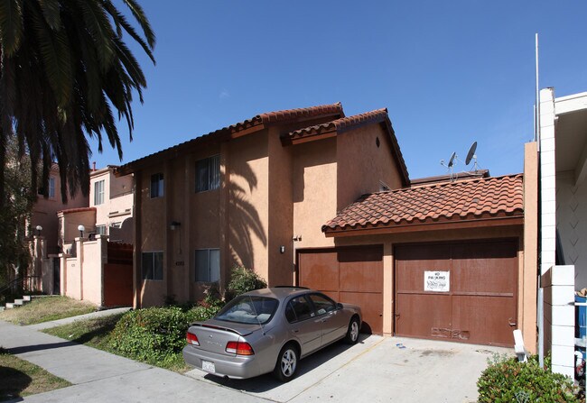 Primary Photo - 4280 Highland Ave