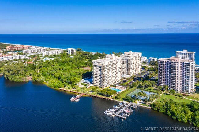 Building Photo - 2121 N Ocean Blvd