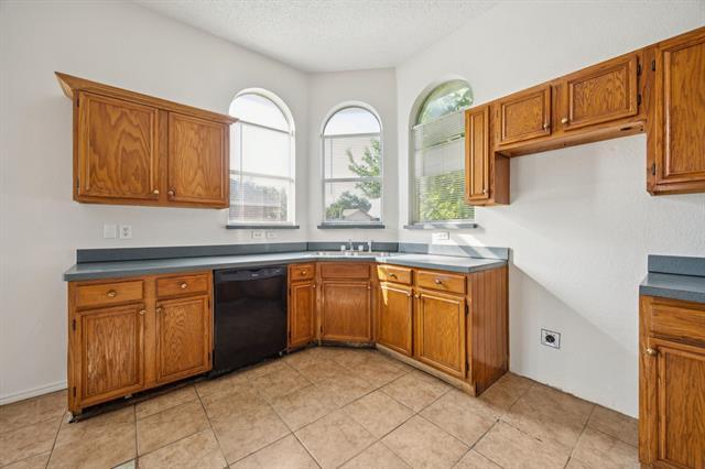 Building Photo - 1602 Develon Dr