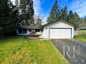 Building Photo - A Spacious Retreat - Inside & Out!