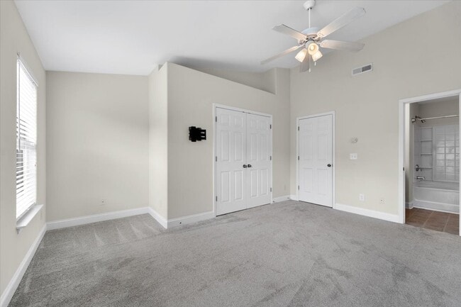 Building Photo - 3770 Shadow Ridge Dr