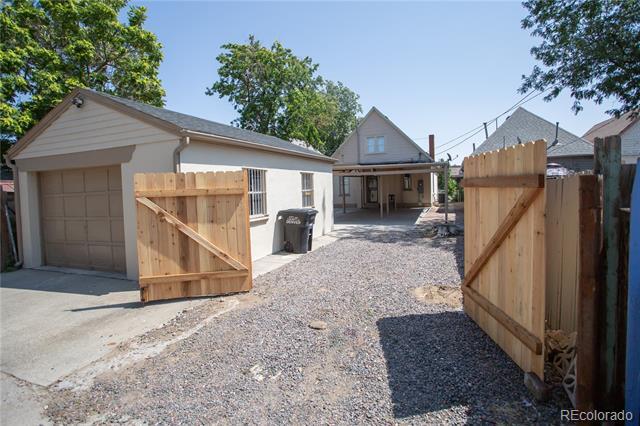 Building Photo - 4657 Columbine St