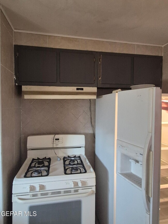 Building Photo - 132 Polo Inn Rd