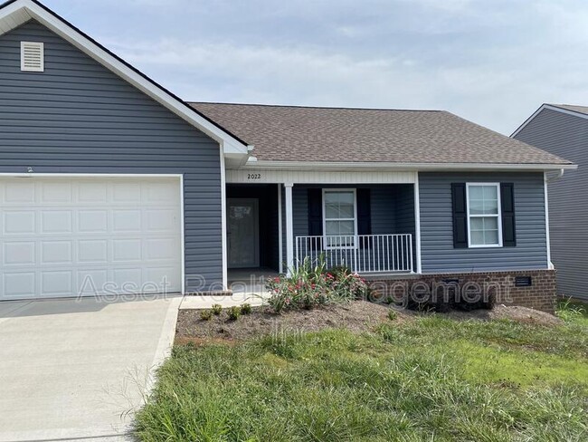 Building Photo - 2022 Bluebonnet Drive