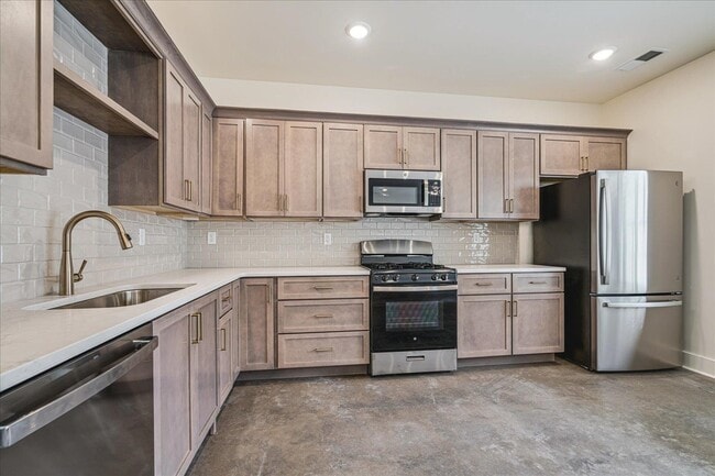 Building Photo - 3556 Carnes Ave