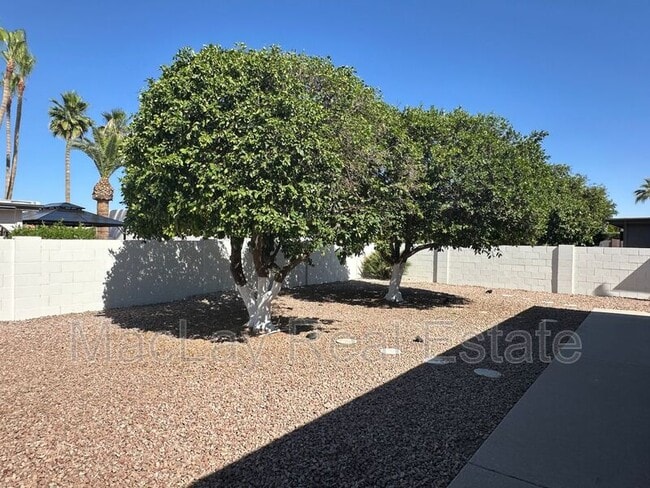 Building Photo - 26001 S Beech Creek Dr