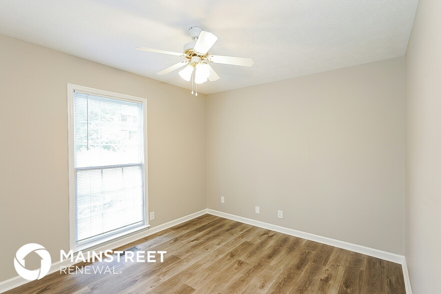 Building Photo - 212 Riverpoint Ct