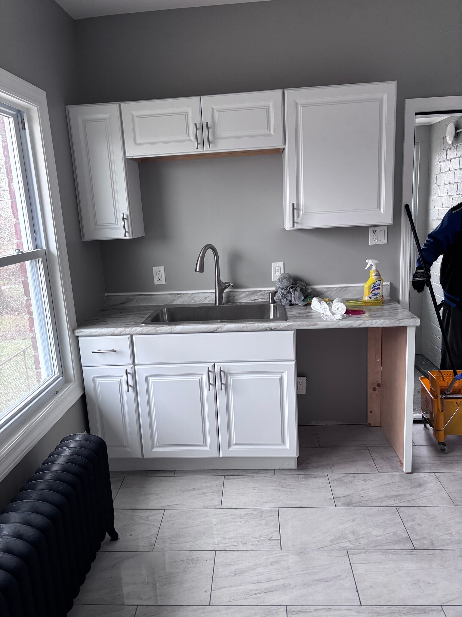 Building Photo - 1052 Tyler St