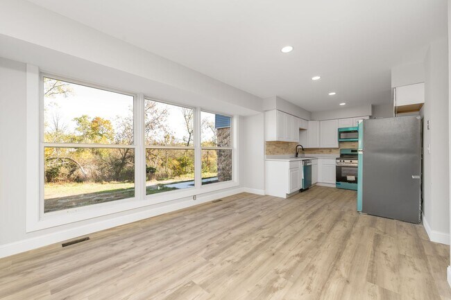 Building Photo - 7725 Timbercreek Ct