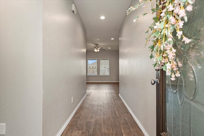 Building Photo - 15332 Timber Preserve Ln