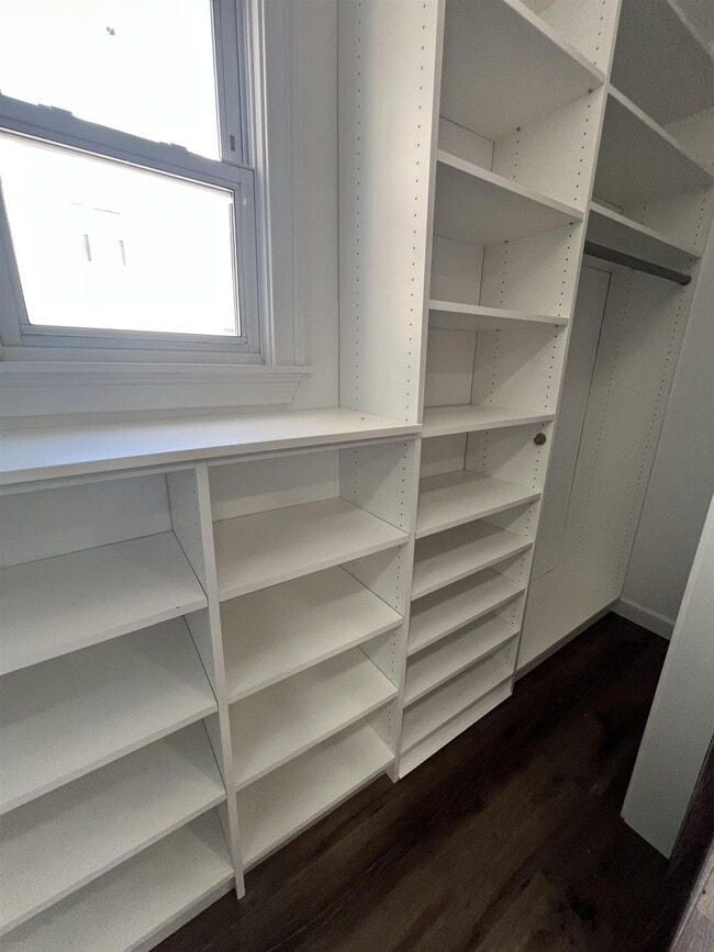 Building Photo - 8110 5th St