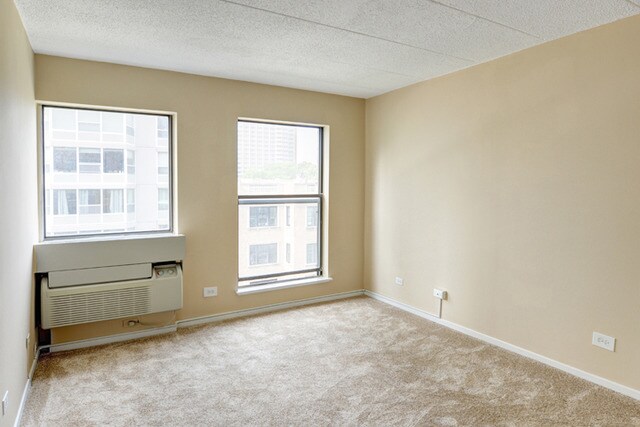 Building Photo - 711 W Gordon Ter