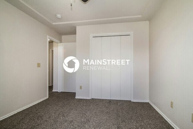 Building Photo - 3 Bedroom Pet-Friendly Home in OKLAHOMA CI...