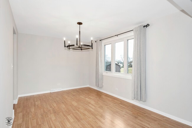 Building Photo - 14631 S Arboretum Dr