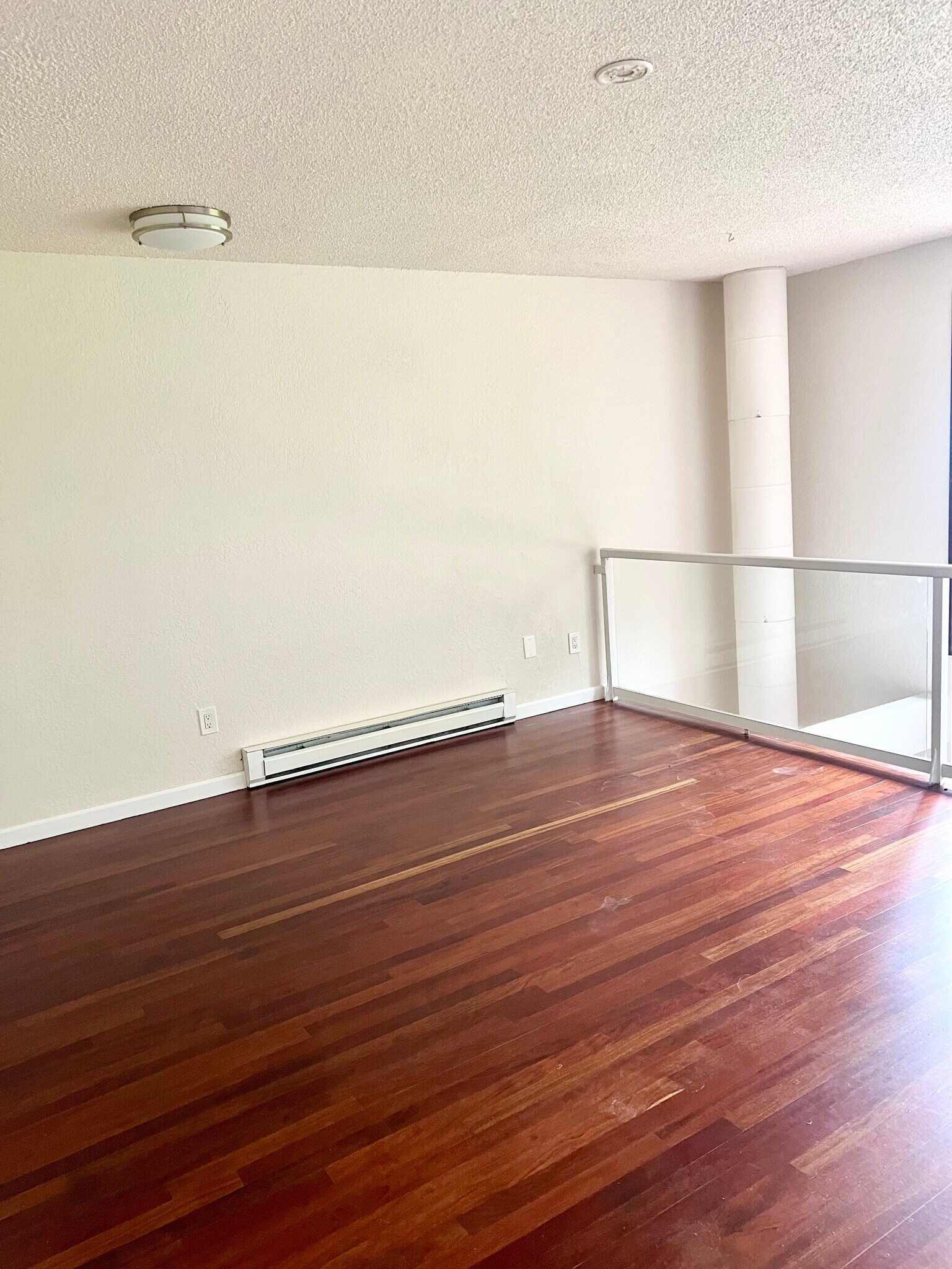 2nd bedroom - 25040 Lake Fenwick Rd