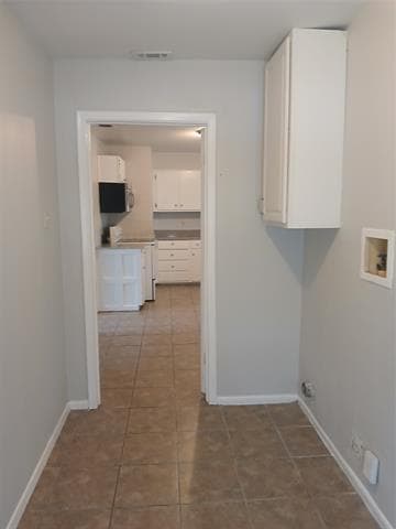 Building Photo - 12133 Hoblitzelle Dr