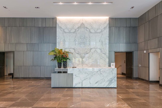 Building Photo - Stunning LUMINA Condo with Bay Views