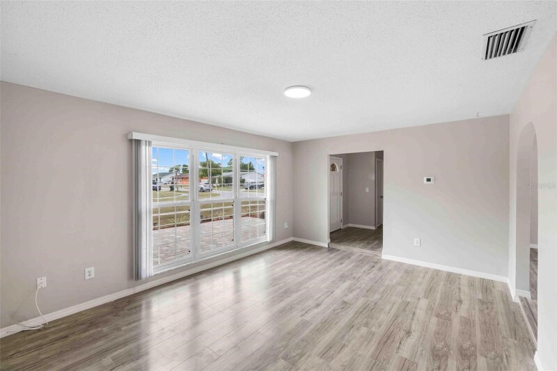 Building Photo - 8190 Porto Chico Ave