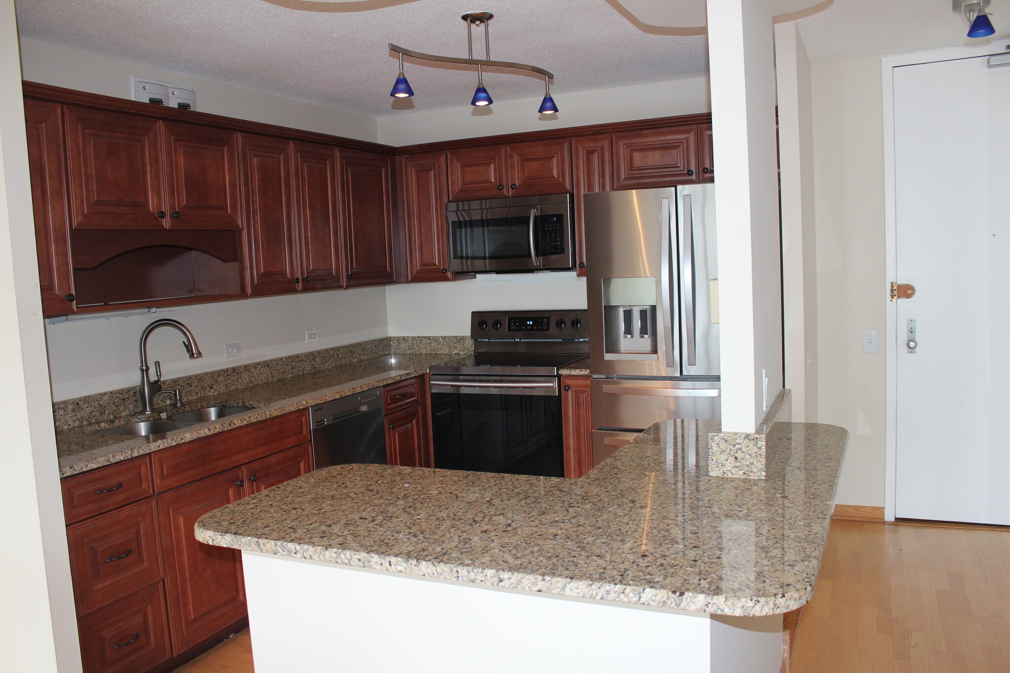 Building Photo - 405 N Wabash Ave