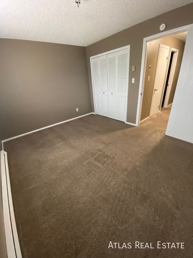 Building Photo - COMING SOON! *Affordable & Centrally Locat...