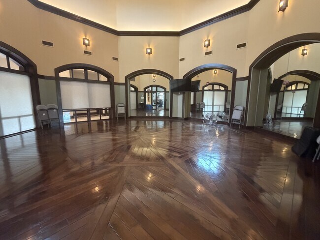 Building Photo - 9900 Wilbur May Pkwy