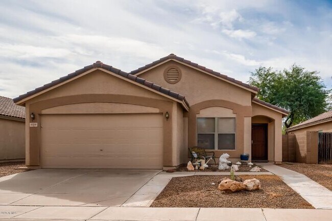 Primary Photo - 609 W Casa Mirage Dr