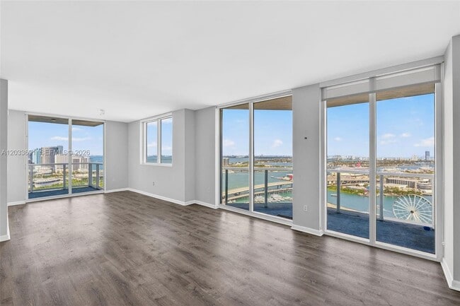Building Photo - 244 Biscayne Blvd