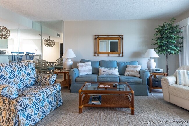 Building Photo - 5596 NE Gulfstream Way