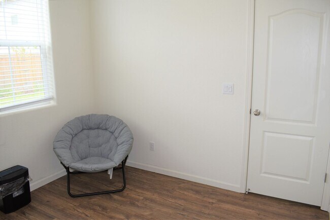 Building Photo - Resident Benefit Package Property