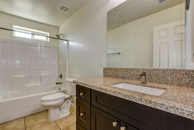 Building Photo - 3850 E Teri Ct