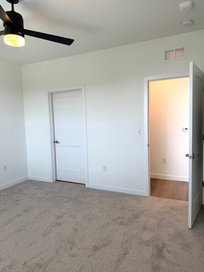 Building Photo - 13220 FM973