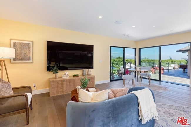 Building Photo - 2841 Montcalm Ave