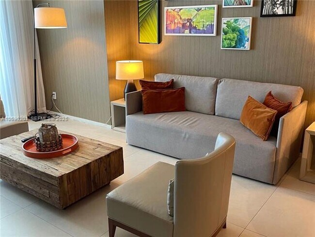 Building Photo - 4111 S Ocean Dr