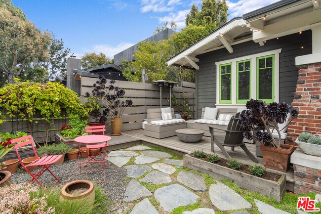 Building Photo - 740 Marco Pl