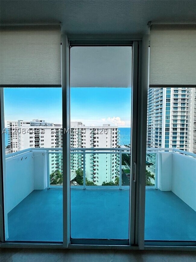 Building Photo - 3000 S Ocean Dr