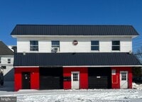 Building Photo - 3103 Walnut St